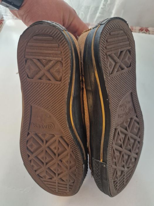 Cizme Converse din piele, cu blană