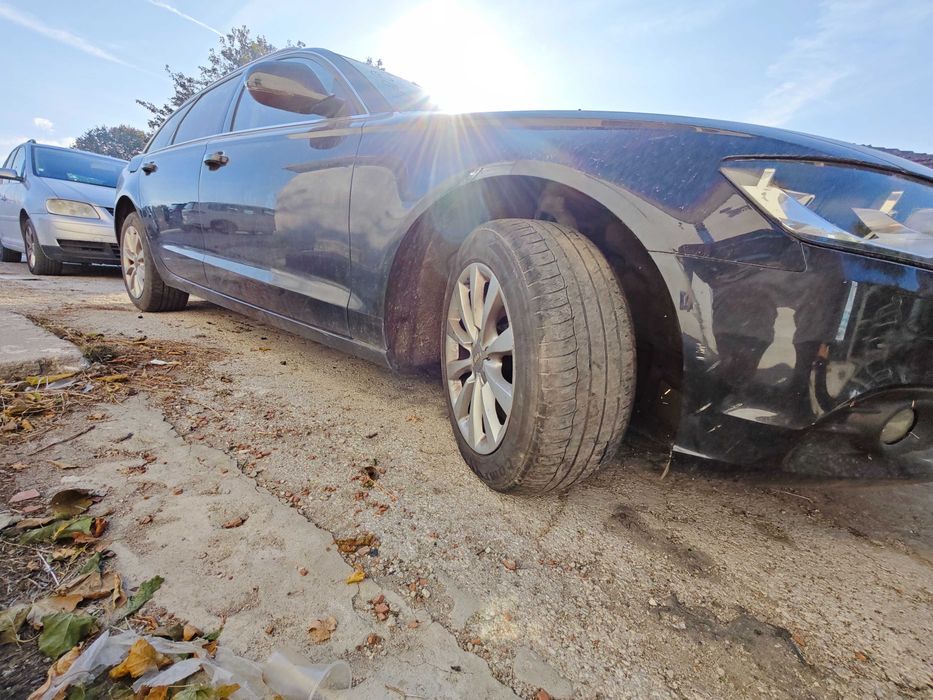 На части Audi A6 4G C7 Avant 3.0 TDI Stronic автомат