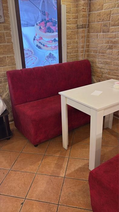 Продам диваны, стол, стулья