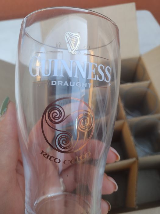 Pahare Guinness noi