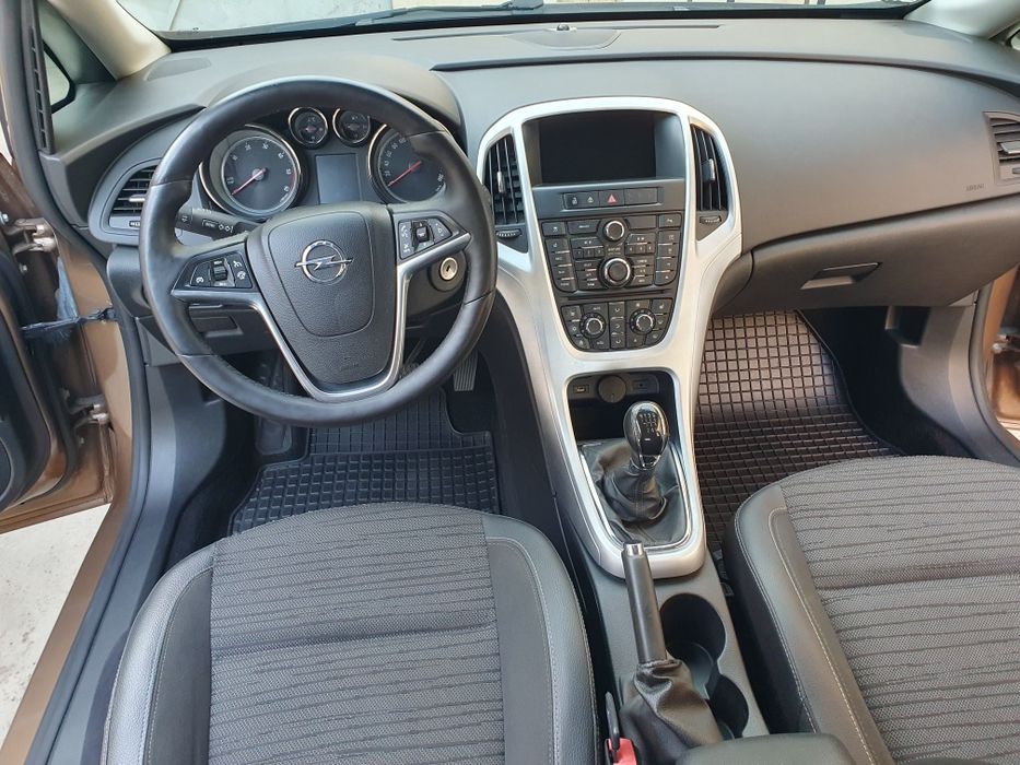 Opel Astra 2015 , 1.6 cdti, euro 6