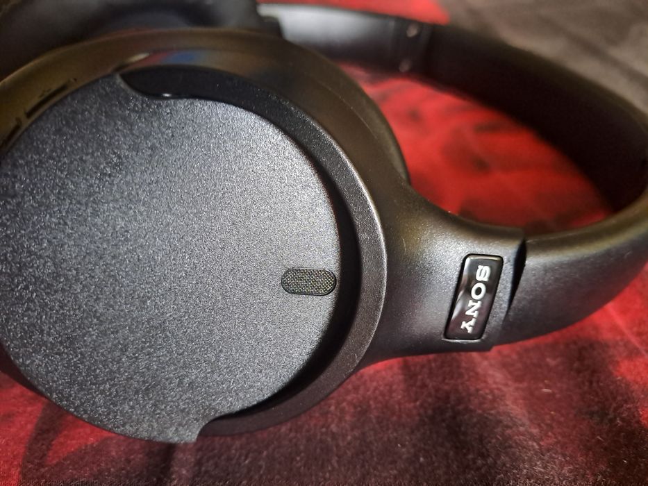 Vand casti bluetooth sony