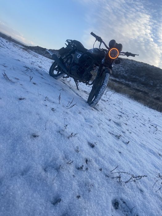 Продам мотоцикл ALMOTOR