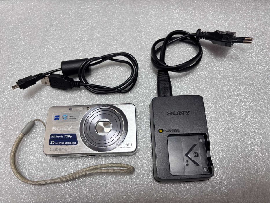 Цифров Фотоапарат Sony Cyber-shot DSC-W630