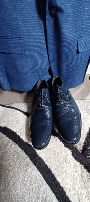 Costum Albastru mărimea 50