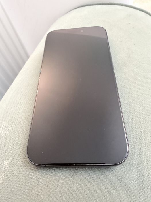 Iphone 15 pro pentru piese deblocat