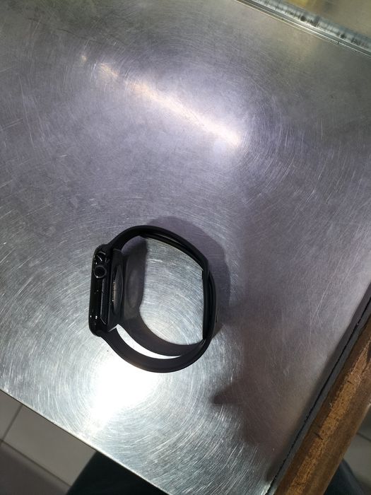 Apple watch 11/46