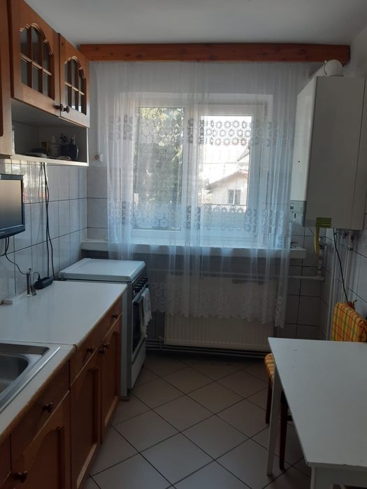 Apartament 2 camere semidecomandat etaj 1 suprafata 45 mp