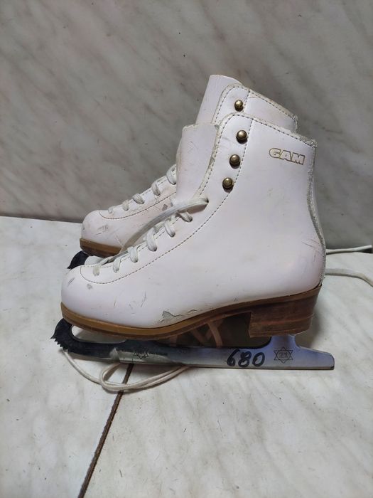Patine gheata 680 patinaj artistic Gam marime 29-30 ( 19,5 cm)