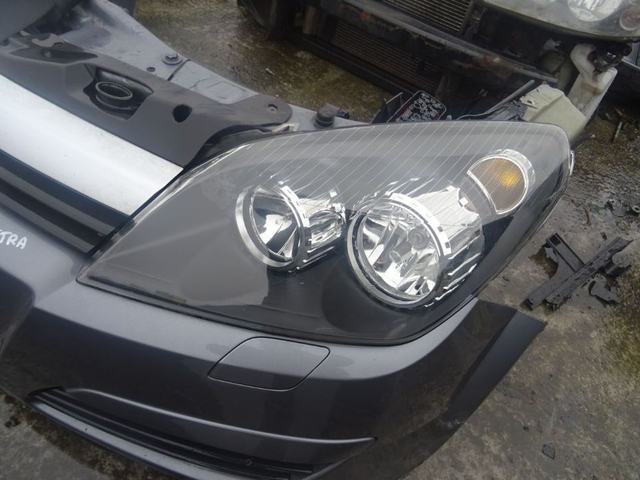 Vand Fata Completa Opel Astra H din 2006 volan pe stanga