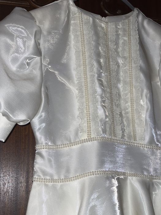 Бутикова рокля