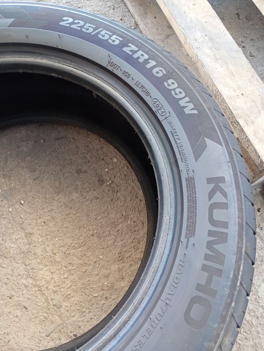Топ състояние 4бр.225/55/16 Kumho dot4024