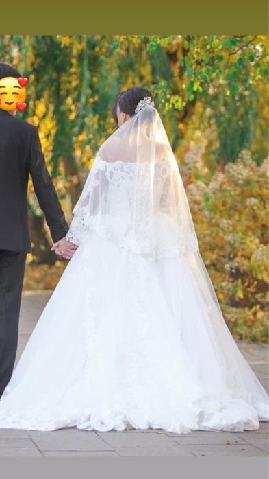 Свадебное платье