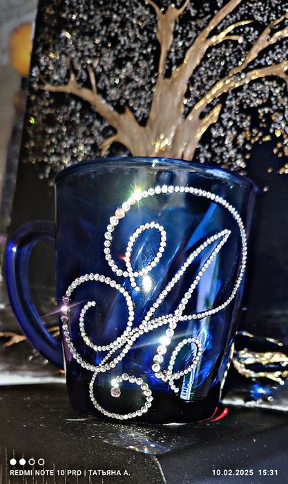 Кружка со стразами