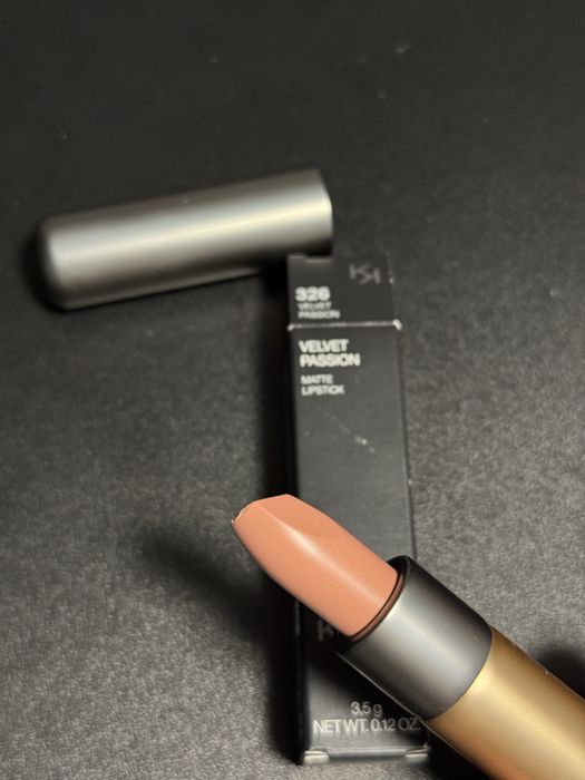 Rujuri Velvet Passion Matte Kiko Milano 304 , 326