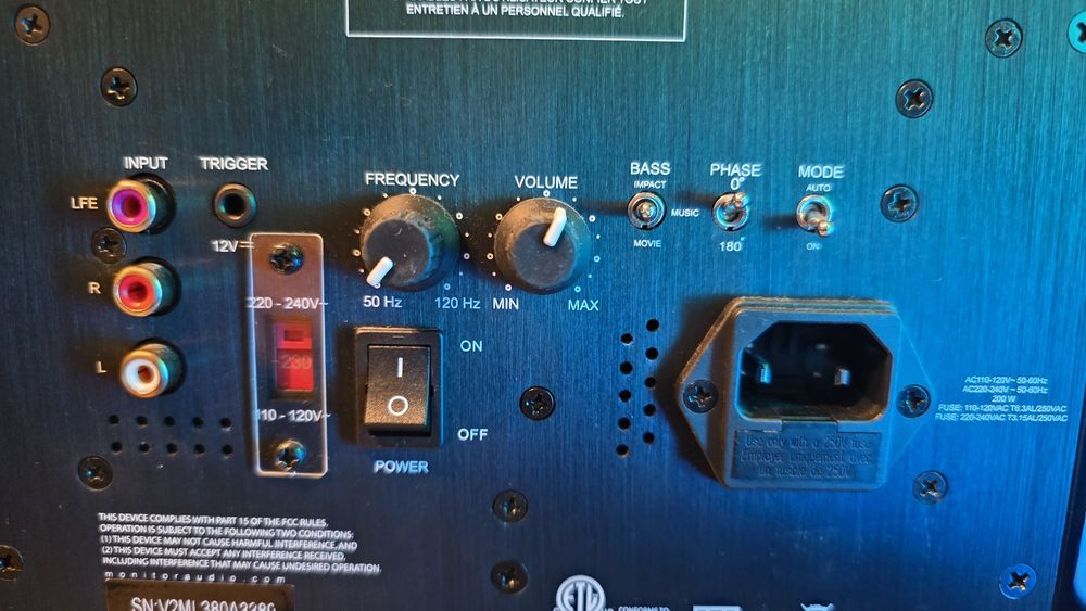 Subwoofer Monitor Audio Radius 380