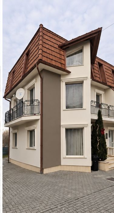 Duplex S+P+E+M | 143 mp utili | teren ~327 mp | până la 6 locuri de parcare | Str. Câmpului 133C