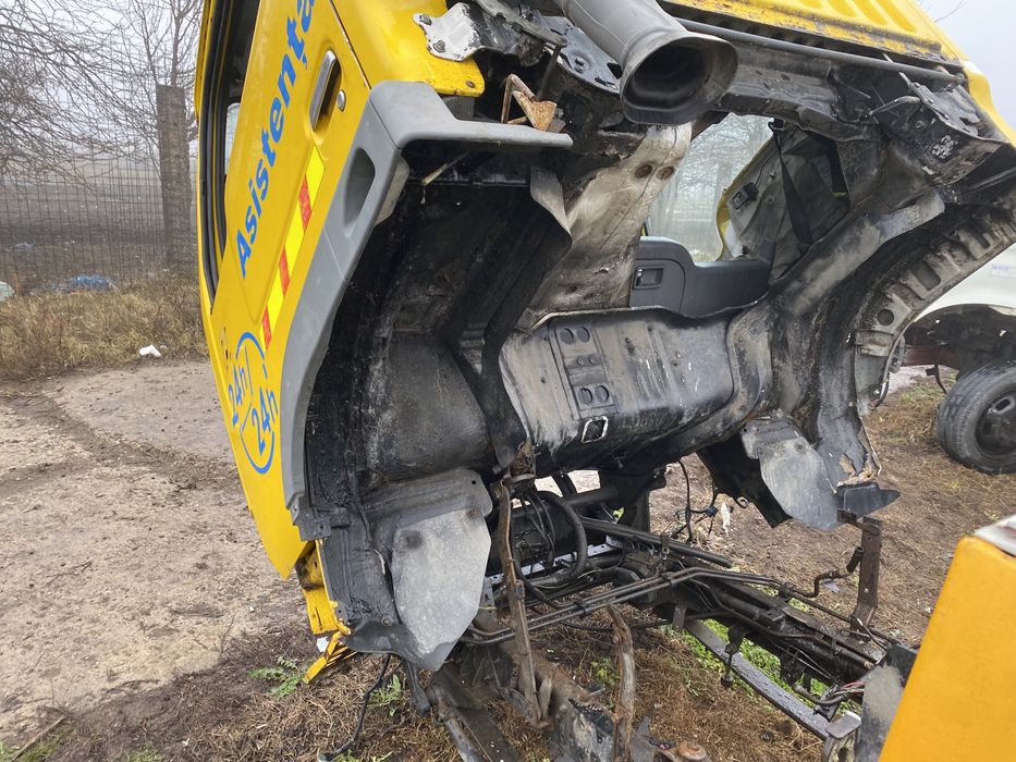 Cabine nissan cabstar atleon eco t trade