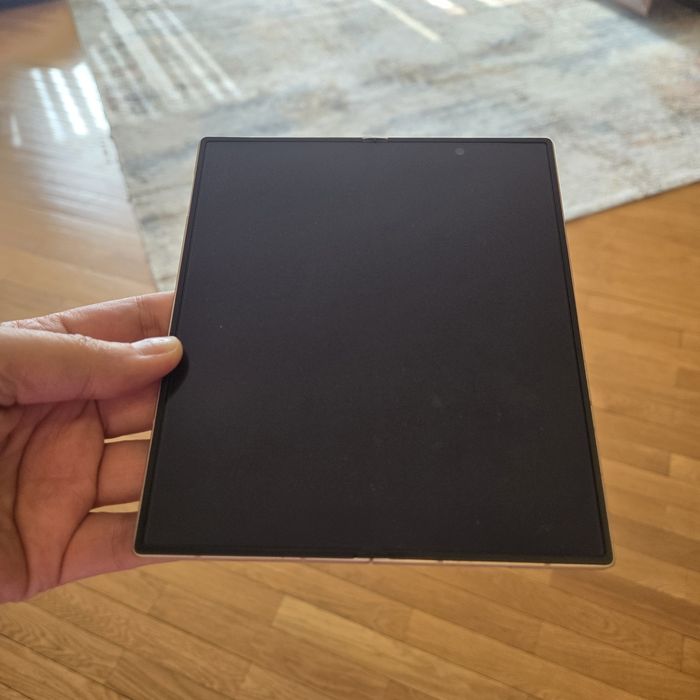 Samsung galaxy Z Fold 6