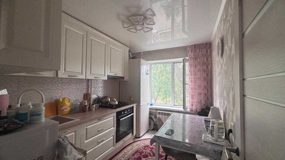 Продам 3х-ком квартиру в районе СХИ