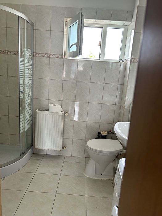 Ap 2 camere de închiriat!