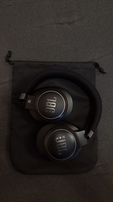Bluetooth JBL Live 660NC x Harman