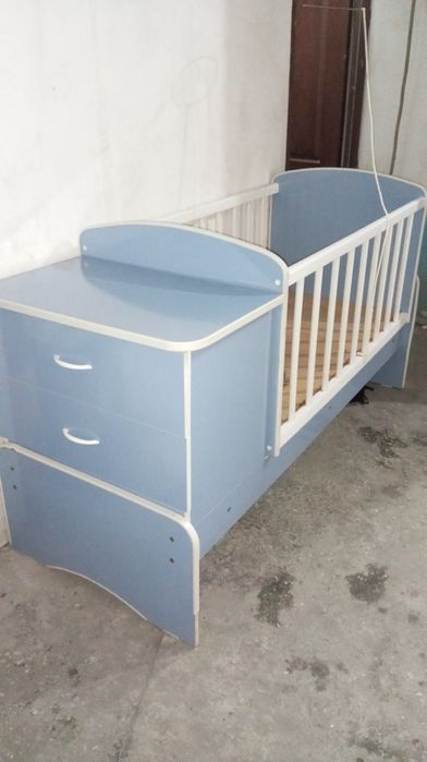 Манеж детский 0-5 йош.