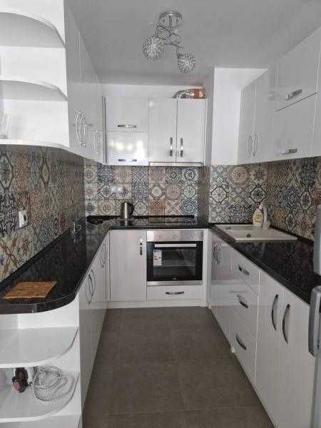 Двустаен апартамент в Славейков