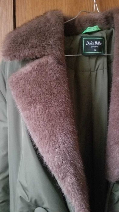 Късо зимно палто