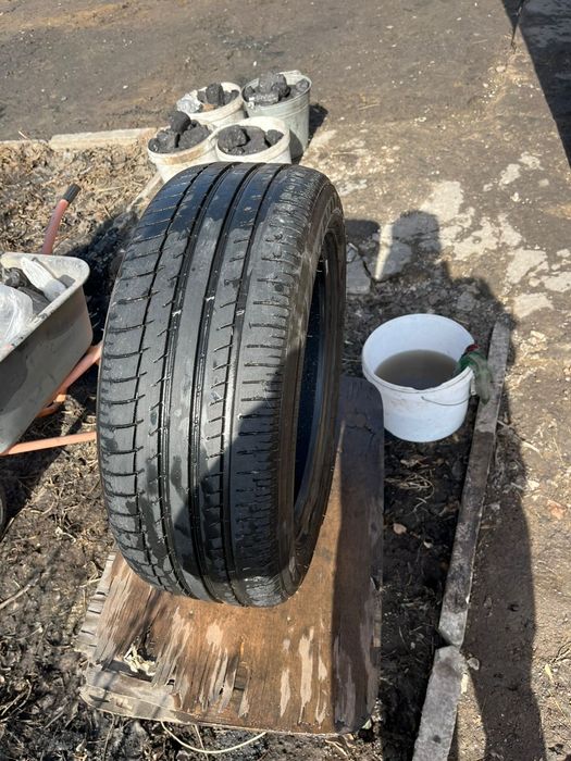 Продам летнюю резину 16