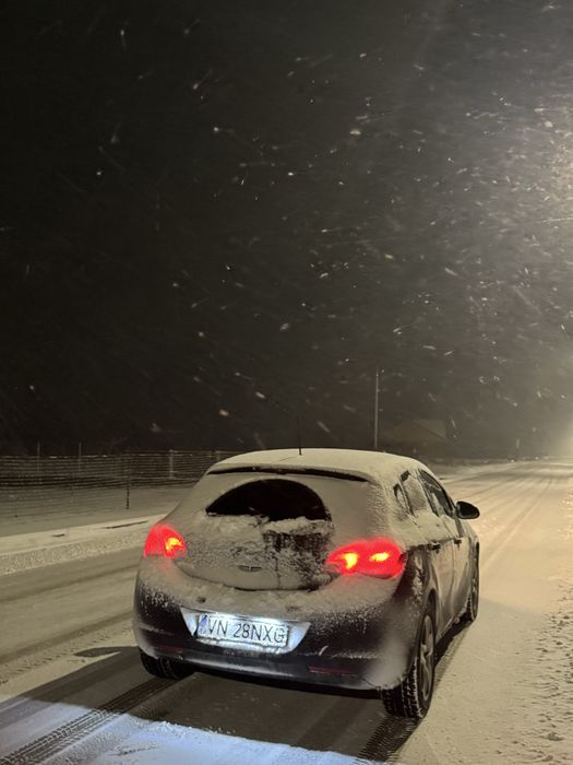Vând Opel Astra J 1.7 CDTI