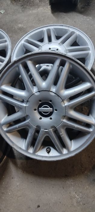 Ниссан Альмера R 15