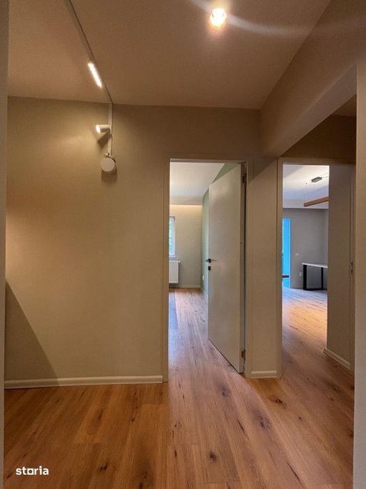 Inchiriere - spatiu de birouri , 4 incaperi, finisat lux,partial mobil