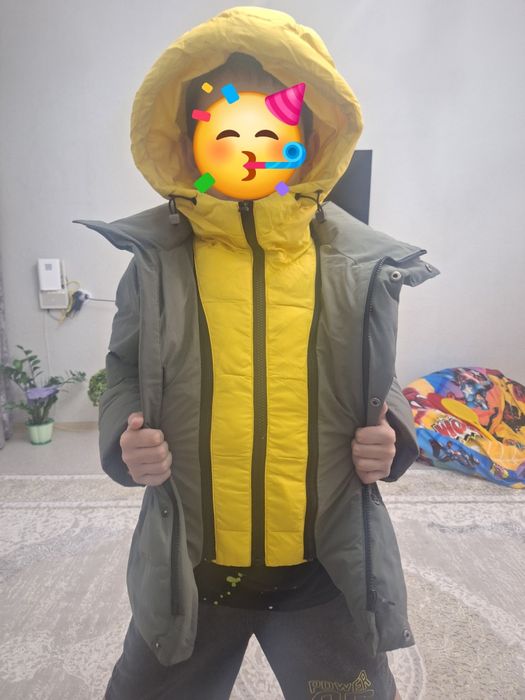 Зимняя куртка на 7-8 лет