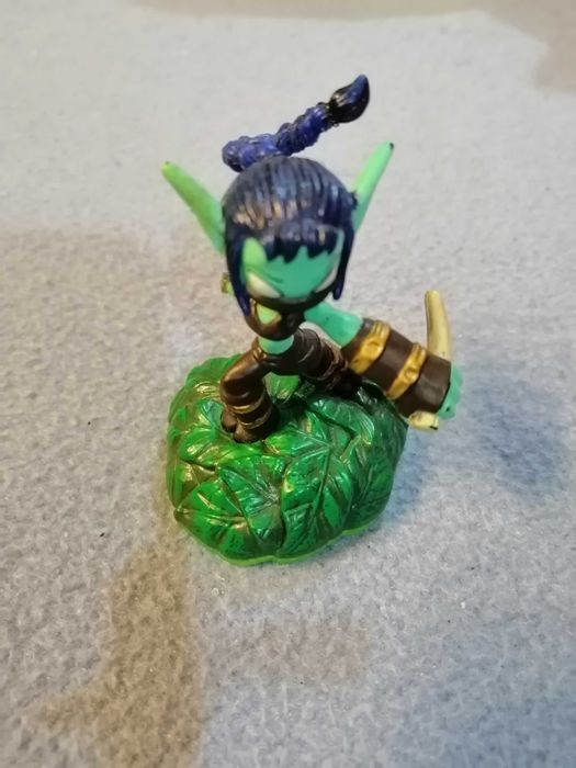Lot figurine + magic item-uri + geanta Skylanders Spyro's Adventure