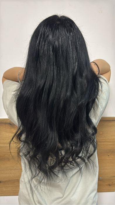 Aplic extensii de par / demontez extensii de par