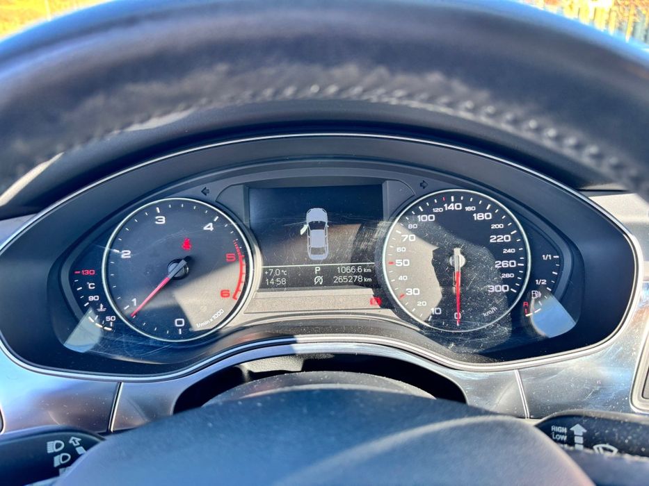 Vând Audi A6 C7 2012