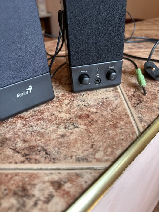 Компютърни колони Genius