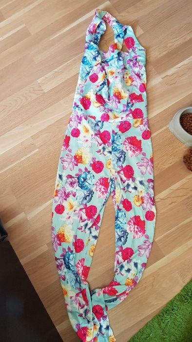 Salopeta noua Atmosphere