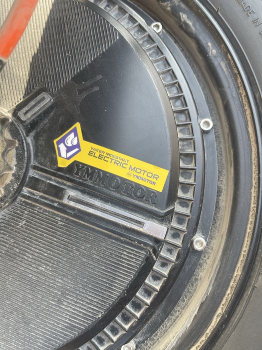 Bodo elektra sukuter sotiladi