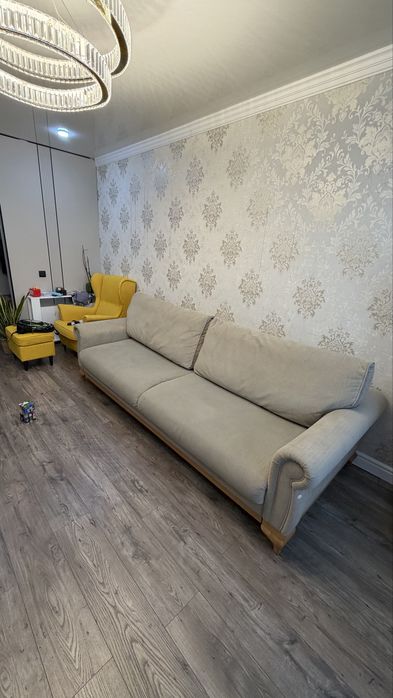Продается диван расклпдной