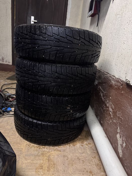 Продам резину комплект