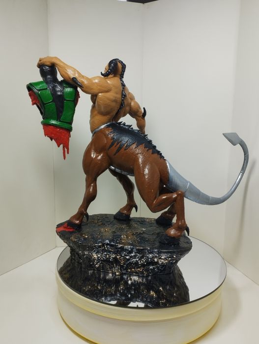 На новый год необычный подарок Фигурка Motaro Mortal Kombat