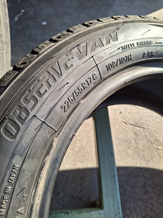 4 Anvelope de iarnă  225 55 r17C TOYO