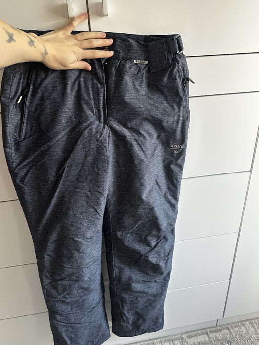 Продаем лыжный костюм