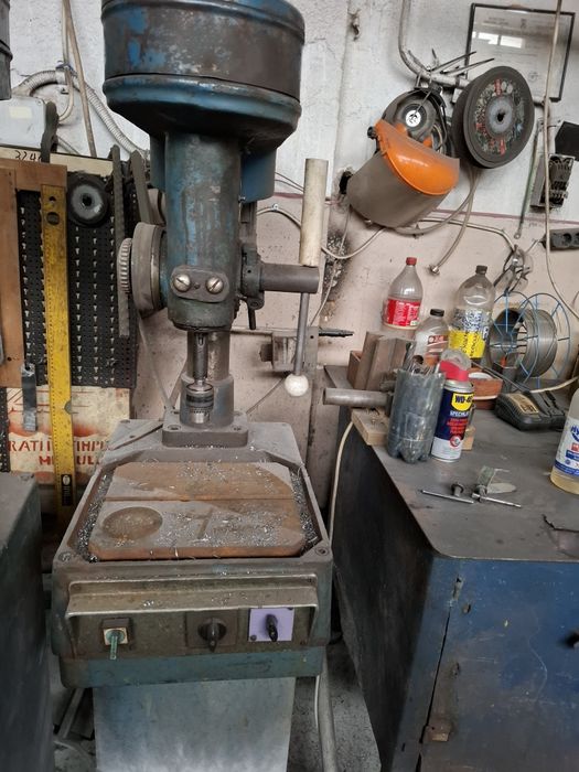 Tăietor metale 380 și mașină de gaurit