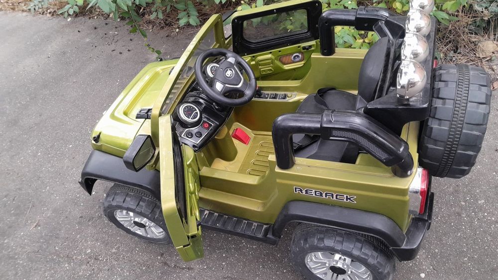 Masina kids jeep
