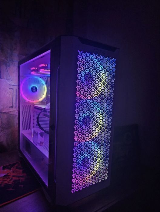 Combo Pc + laptop la super preț