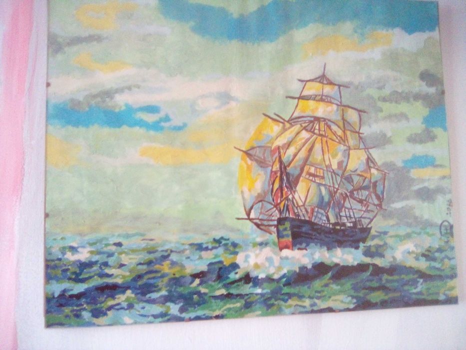 Продавам три картини