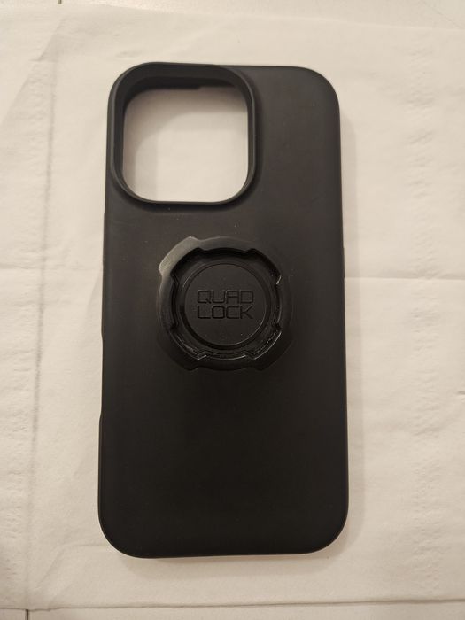 Husa QuadLock 16 Pro